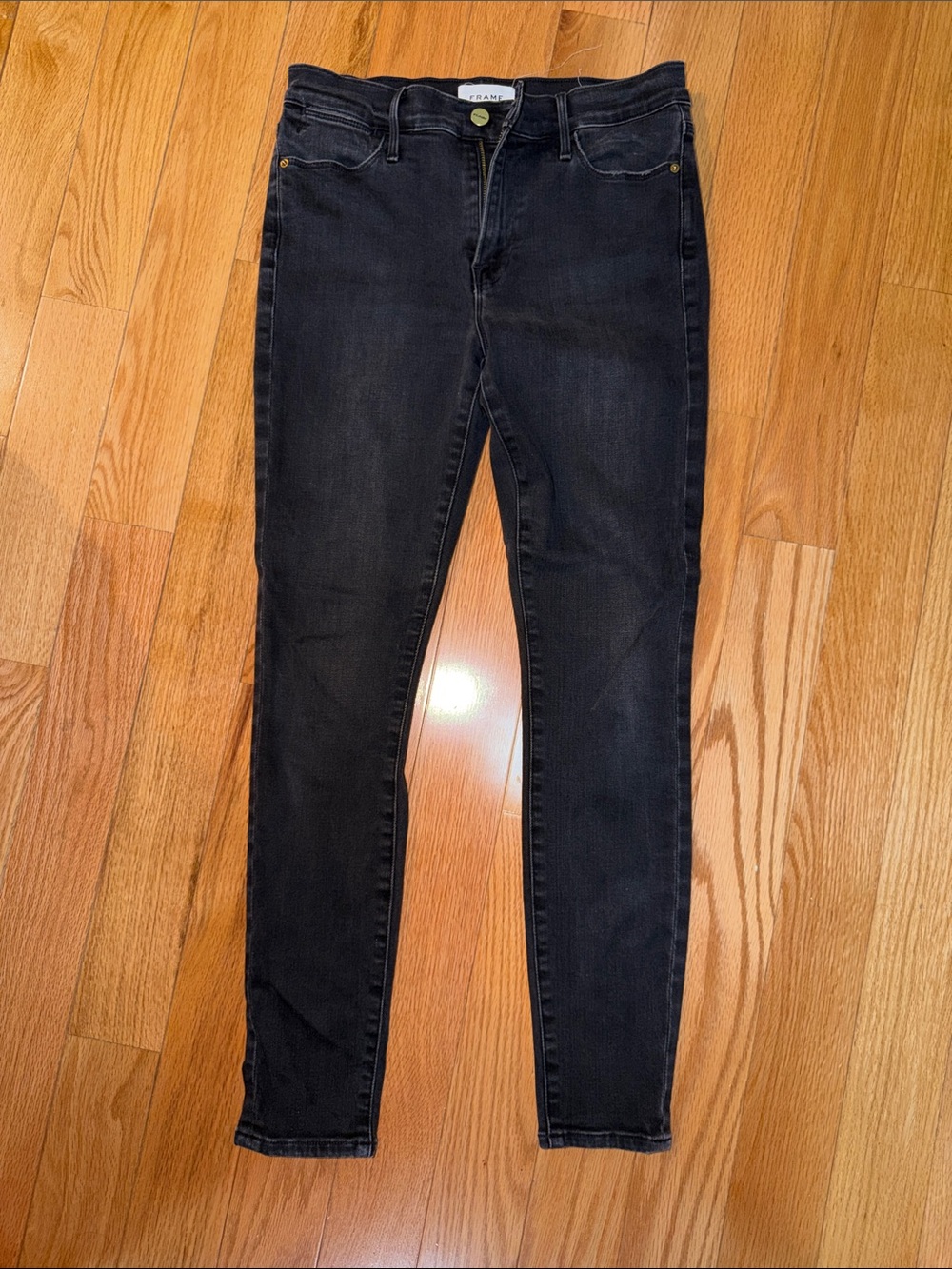 Frame Denim Women's Washed Black Skinny Jeans